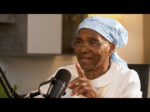 Kombersu #26 - Carolina Rodrigues (Nha avó )