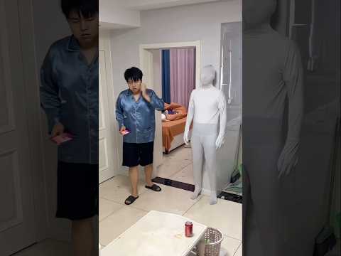 He Tried a Dummy Prank… But His Friend Turned the Whole House Into a Comedy Horror Show!
