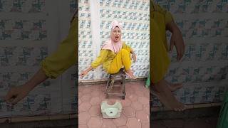 Download lagu Take the ladder first #shorts mp3