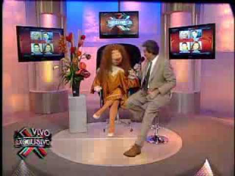 SuperXclusivo 8/13/09 - Controversia tras concierto por la paz en Cuba 2/2