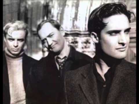 Ala dos Namorados - Loucos de Lisboa