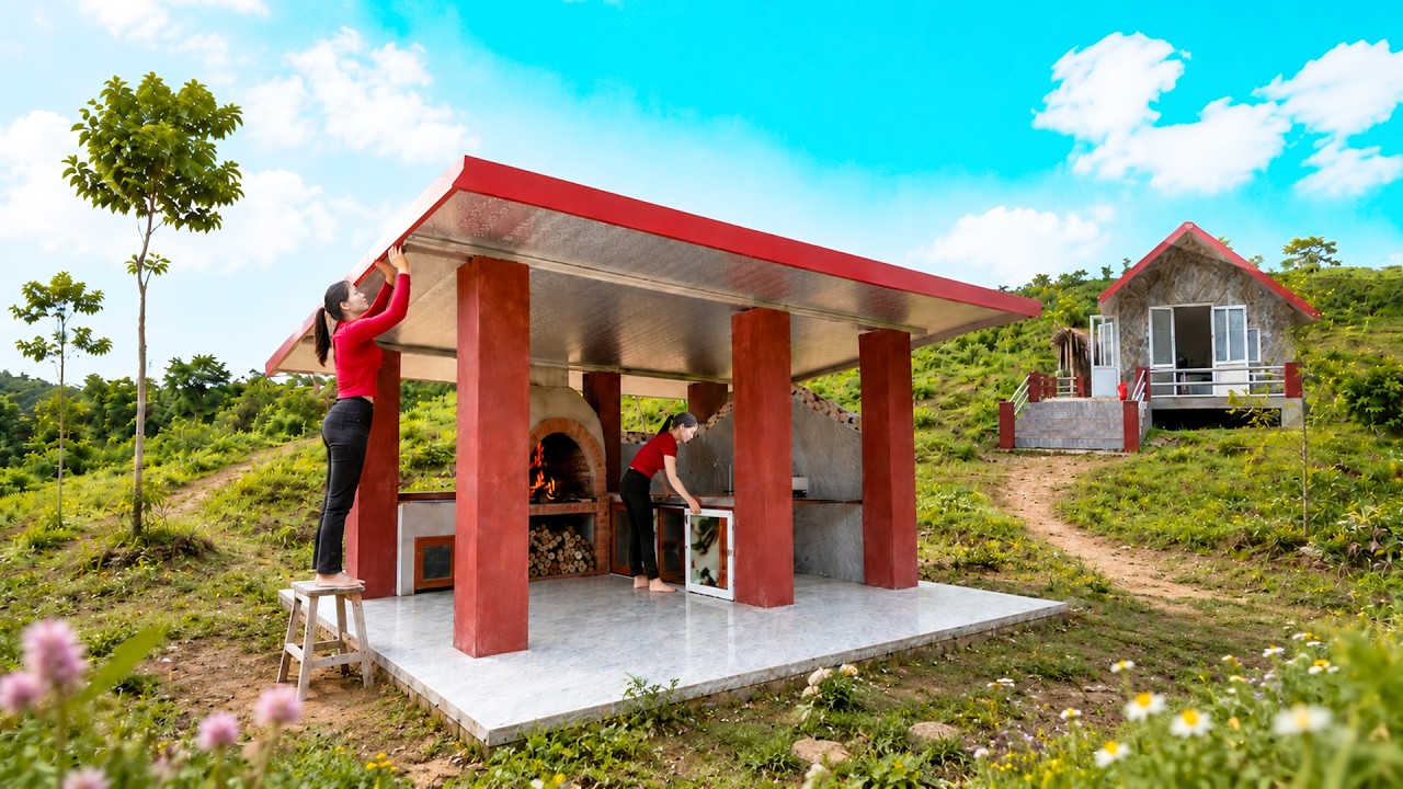 Construí sola una enorme cocina rural en la montaña