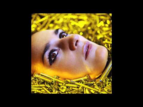 YELLE - MOTEUR ACTION (SOPHIE & A. G. Cook remix)