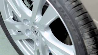 2015 Nissan Altima - Tire Pressure Monitoring System (TPMS) with Easy Fill Tire Alert