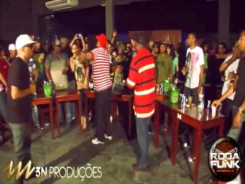 MC Frank, MC Cidinho e MC Duduzinho  Ao vivo na Nossa Roda d