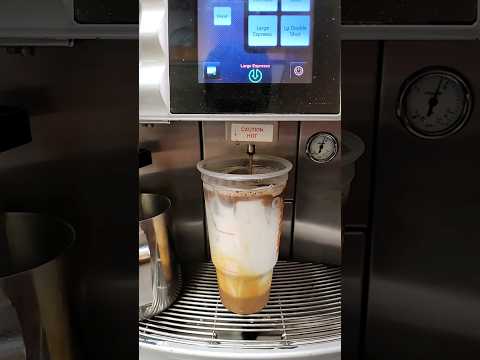 DUNKIN DONUTS ICED CARAMEL LATTE!Como fazer Dunkin Latte @Wholelattelovepage @LeLatteChaud