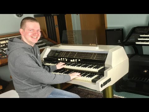 Whispering (Jazz Piano & Big Band Swing) / Florian Hutter - Wersi Delta