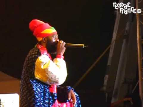 *** Curefest 2007 *** Capleton feat. Munga by Reggaefrance