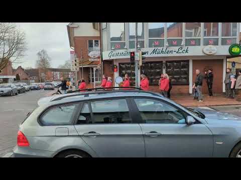 Musikzug Sillenstede auf dem Weg zum Eiskunstfestival Schortens 2023