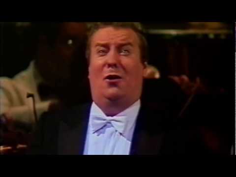 Stuart Burrows Sings  -  Berceuse de Jocelyn - Benjamin Godard