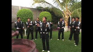 NEYO REYNOSO Y SU BANDA - LOS ANGELES LLORAN  (Video Oficial)