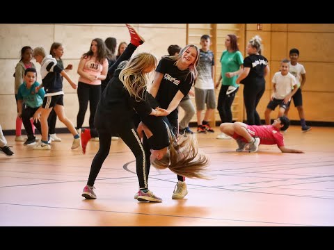 ML gts anne frank hip hop 30 9 22