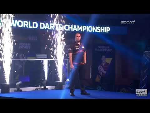 Dirk Van Duijvenbode walk on against Gary Anderson [1.1.2021]