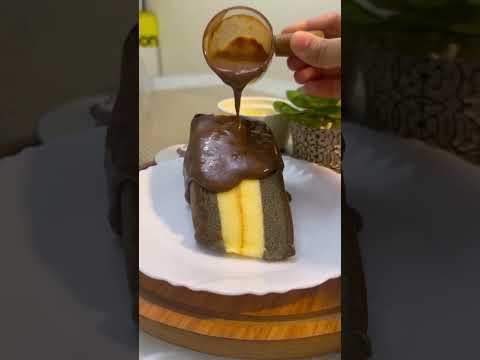 1 minute mai banne wala birthday cake 🎂 #youtubeshorts #food #yshorts #foodshorts #1minwalirecipes