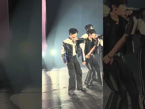 061225 ZB1 World Tour in TAIPEI［Here & Now］｜ICONIK ZhangHao Focus #zerobaseone #hereandnow #zb1