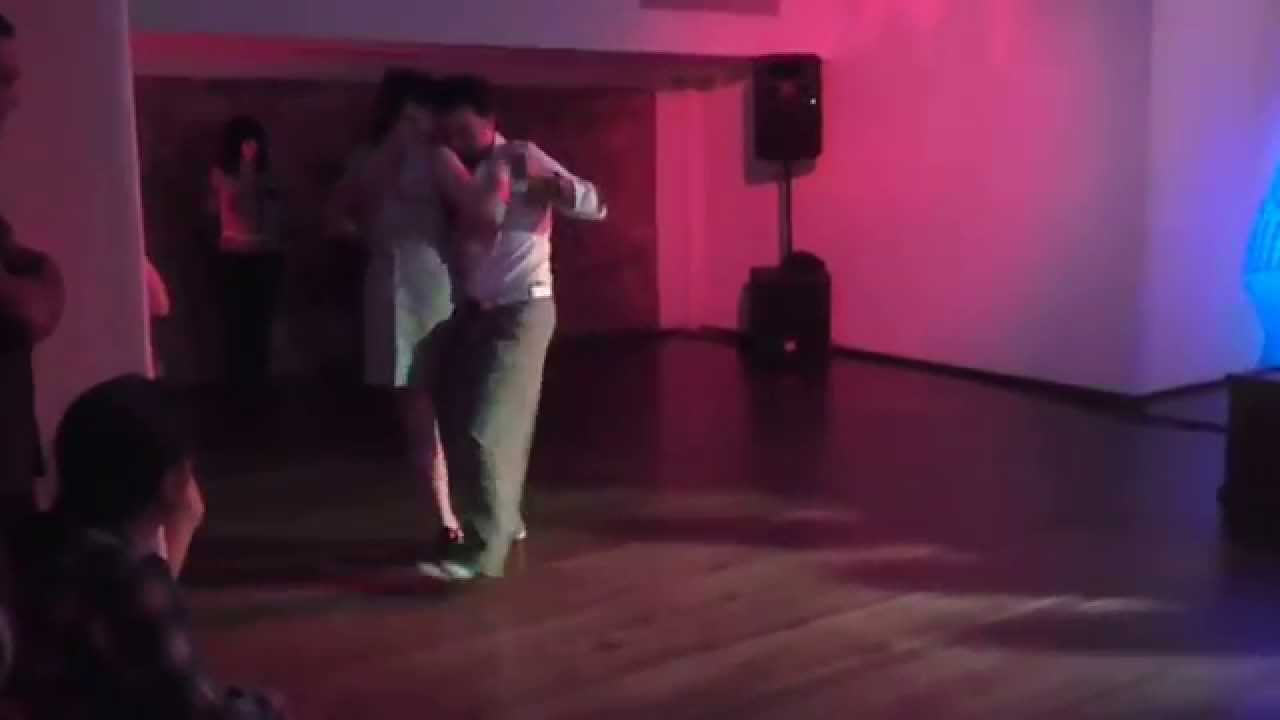 Lucas Valsecchi y Liz Hutchinson. Hugo Diaz. Nostalgias