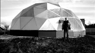 E - Pennies (Official Music Video)