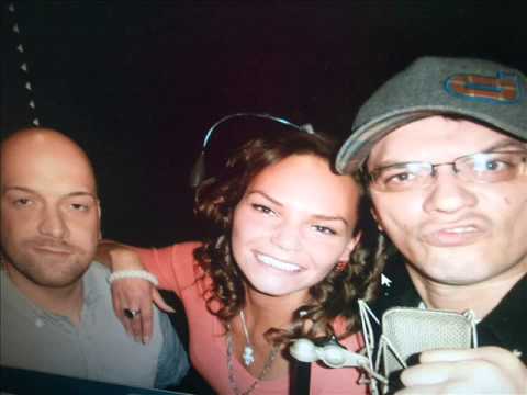 ZUKUNFT (Queen Eyelysee mit Medizinmann & Klarbautermann)