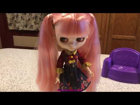 Beth Ramsden Blythe Fall Outfit Unboxing and Review