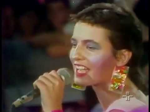 Gata Da Rua - Laura Finocchiaro