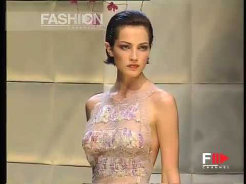 "Valentino" Spring Summer 1997 Paris 2 of 6 haute couture woman by FashionChannel