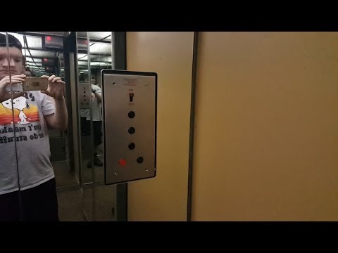 Dover Hydraulic Elevator @ 7200 France Avenue - Edina, MN