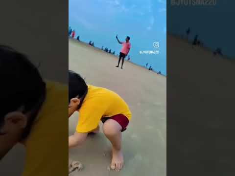 #puriseabeach #playwithsand#cutebaby #youtubeshorts