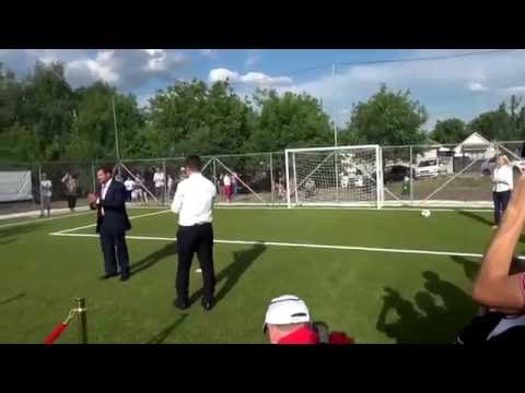 Deschiderea în prezența primarului orașului Orhei, Ilan Șor, a noului teren sportiv de minifotbal...