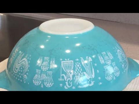 How to Clean Vintage Pyrex! Cleaning Amish Butterprint...