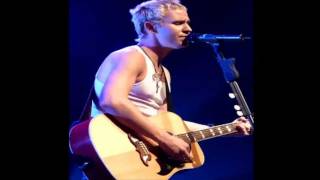 Trying &amp; Empty Space (acoustic) - Lifehouse @ Den Haag 2011