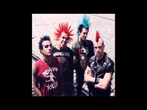 The Casualties - Punk Rock Love (Made In N.Y.C - Live Album)