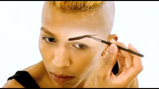 CHACHA TIME: HOW TO CREATE DRAG EYEBROW