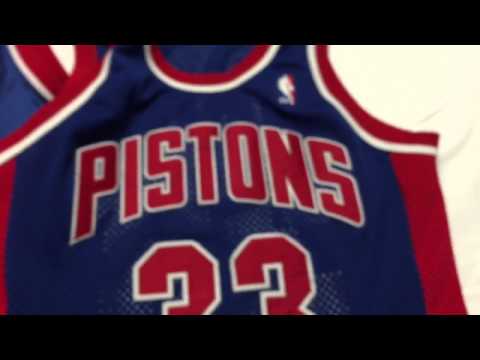 Все, что вам нужно знать о футболках Champion NBA (как их продавать)