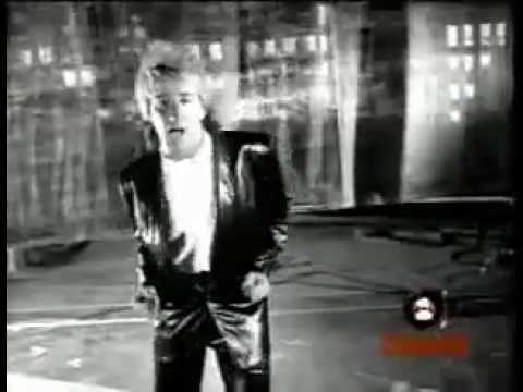 Twisting The Night Away by Rod Stewart