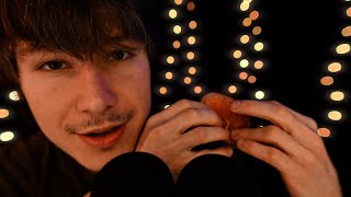 Download lagu Close Up ASMR mp3