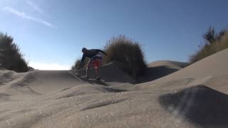 preview picture of video 'non edited sandboarding florence oregon'