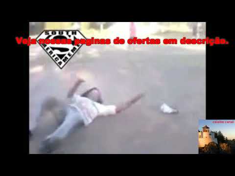 perna de pau pé tortos