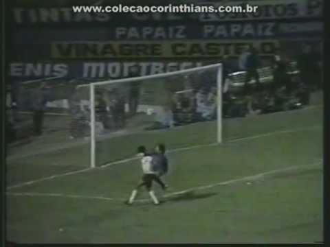 Corinthians 1 x 0 Portuguesa - 29 / 09 / 1977