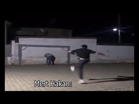 MERT HAKAN YANDAŞ PENALTIYI ÇOKLU EVRENE GÖNDERİYOR (Rangers Fenerbahçe Özet)