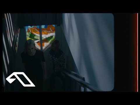 Video thumbnail for Last Train