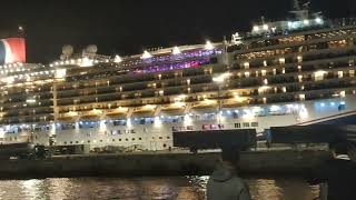 Carnival luminosa in the victoriya Port Canada 🇨🇦😊#travel #carnivalcruise #cruiseline #canada 