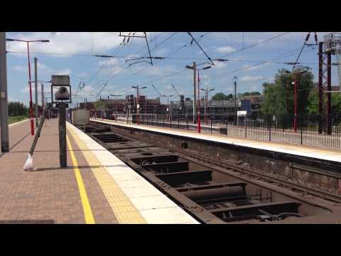 (HD) DRS 66429 passing Wigan on 4S44 21st June 2013