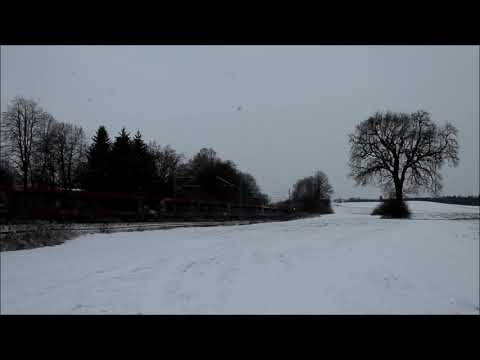 KBS 950/951 München-Rosenheim - Zugverkehr in Ostermünchen im Schnee am 16.01.2021