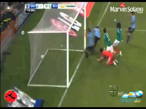 GOL DE URUGUAY 1 A 0 AL 14 ALVARO PEREIRA