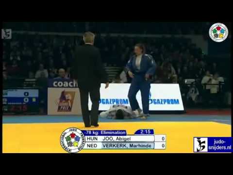 Lotto-ambassadeur Marhinde Verkerk tijdens de Grand Prix Judo in Dusseldorf