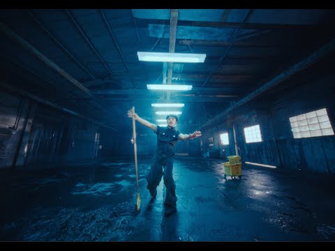 Trevor Spitta - BREAK A LIL SWEAT (Official Music Video)