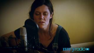 Lilly Hiatt performs &quot;Records&quot; for mvyradio