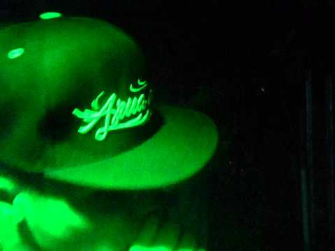 MC MIKE BOLADO PART. MC DAN NO PARO PEGO 21/12/2012