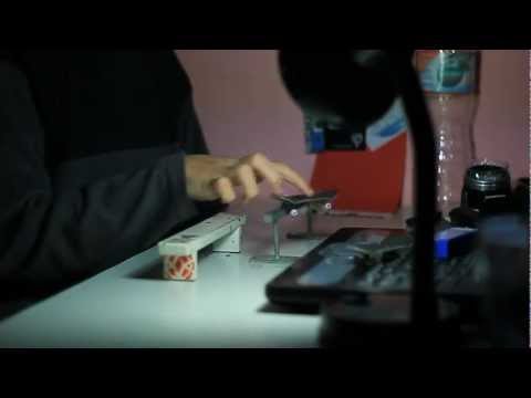 - B O N K - B E N C H E S -