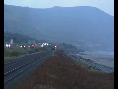 **Rare** 67027 'Rising Star' passing Penmaenmawr light engine | Friday 26th October 2012.